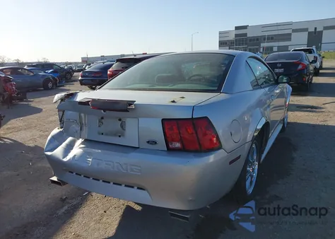2001 Ford Mustang z USA, uszkodzony, nr VIN 1FAFP40481F186634